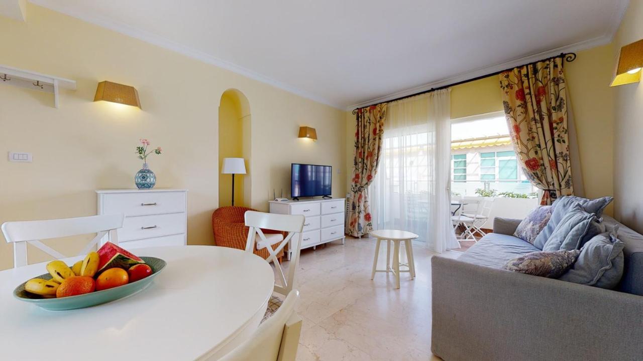 Schoene Wohnung Direkt Am Meer Mit Meerblick, Wlan Пуерто де Мохан Екстериор снимка